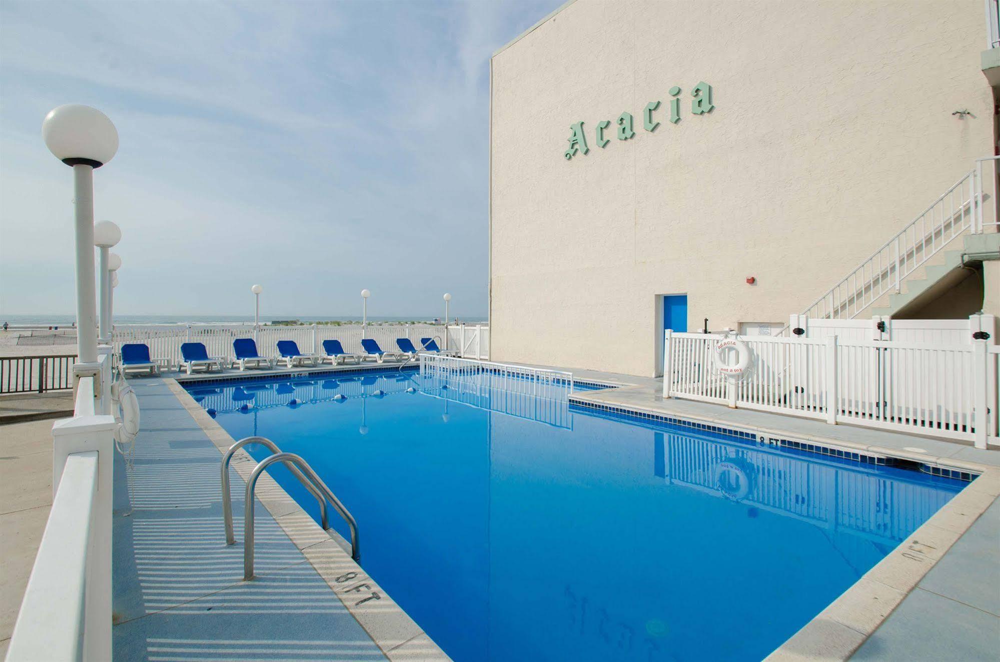 Acacia Beachfront Resort Вайлдвуд-Крест Екстер'єр фото